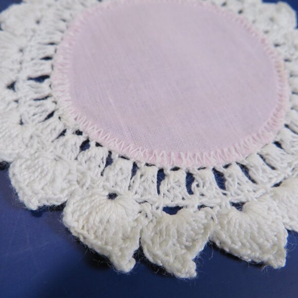 Battenberg Pink & White (2) Circular Coaster Lace - Picture 5 of 7